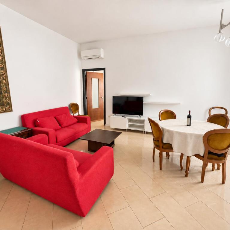 MIA - Big apartment in the city center - Appartamento - 2