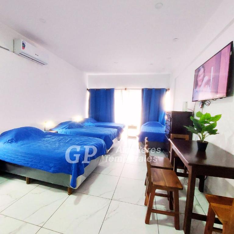 COLON pequeño espacio para 4 personas- Céntrico y cómodo - Apartamento - 4