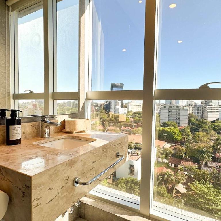 Sky Stays Petra Tower Premium 2 Bedrooms Apart at Floor 12 - Apartment - 56