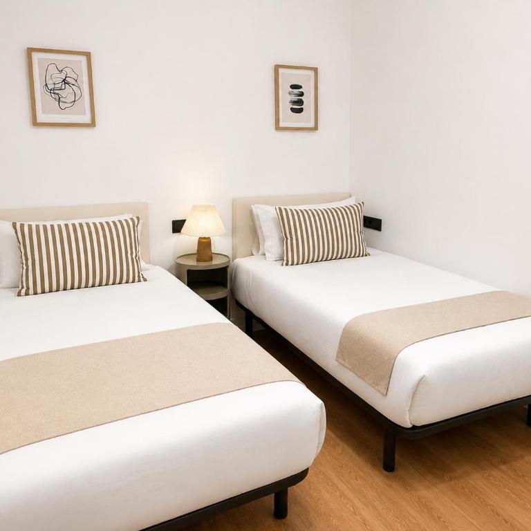 Stay Unique Apartments Balmes III - Apartment - 44