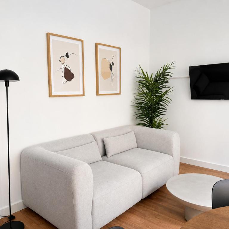 Stay Unique Apartments Balmes III - Apartment - 49