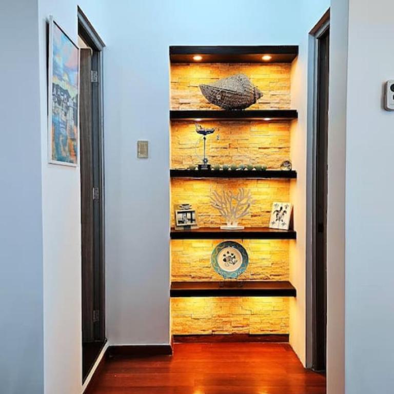 Penthouse Pacheco - 3BR, 5BA with Private Rooftop Terrace with Panoramic City Views - Apartment - 10
