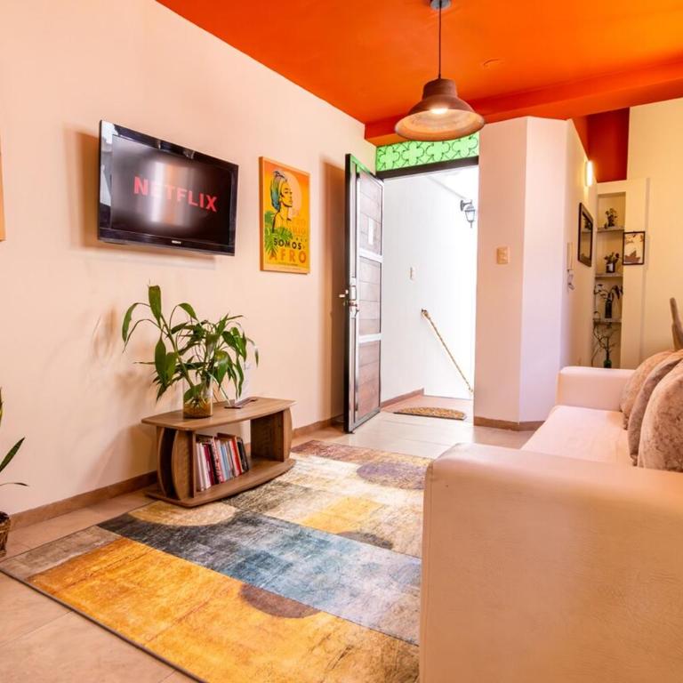 Colonial Boutique House with 3 Private Suites - Terrace, Pool - Gym - Apartamento de 1 dormitorio - 3