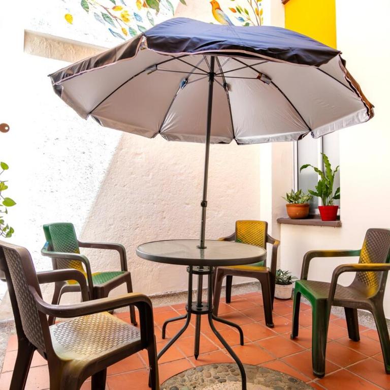 Colonial Boutique House with 3 Private Suites - Terrace, Pool - Gym - Apartamento de 1 dormitorio - 10