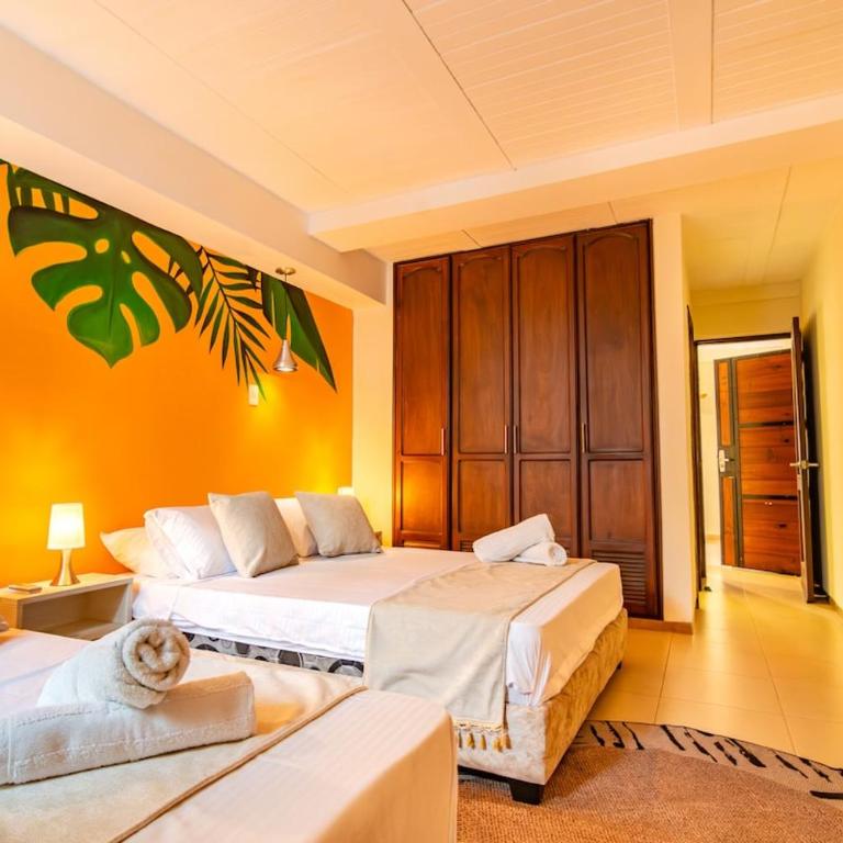 Colonial Boutique House with 3 Private Suites - Terrace, Pool - Gym - Apartamento de 1 dormitorio - 12