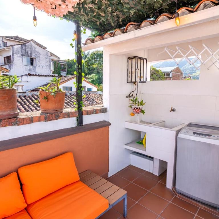 Colonial Boutique House with 3 Private Suites - Terrace, Pool - Gym - Apartamento de 1 dormitorio - 16