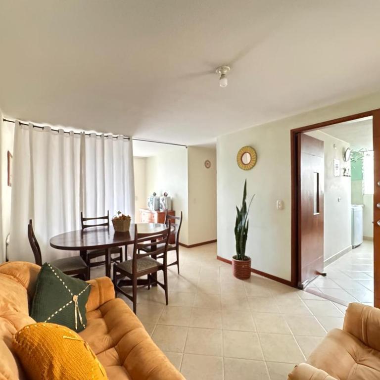 Cantabria - Apartamento de 2 dormitorios con balcón - 1