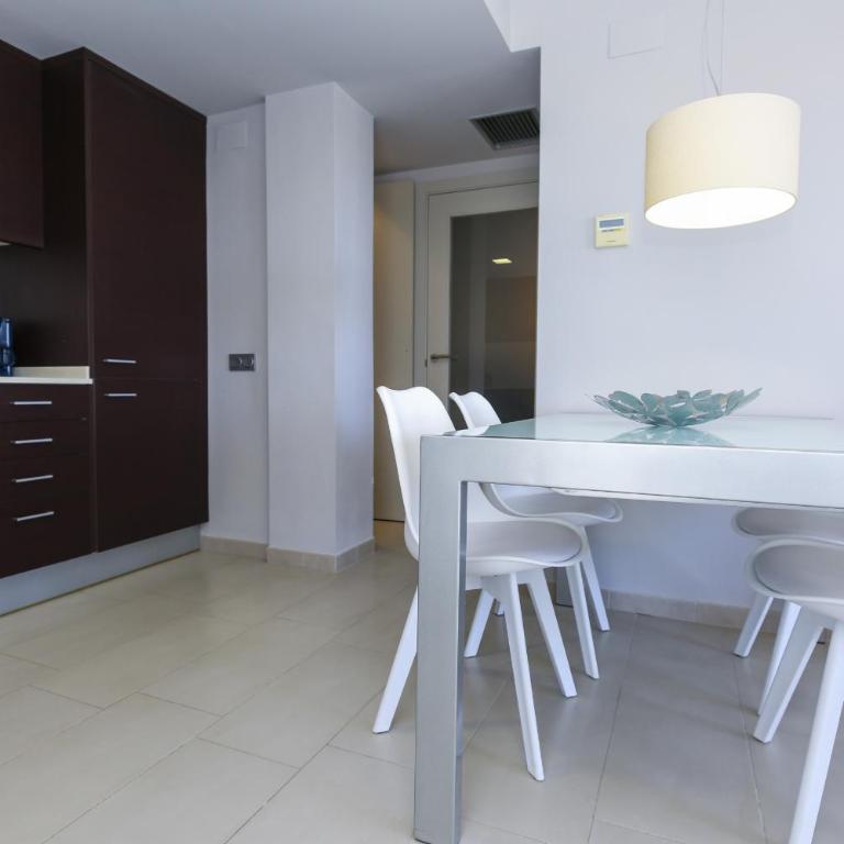 New Tropicana Superior - Apartment mit Poolblick - 12