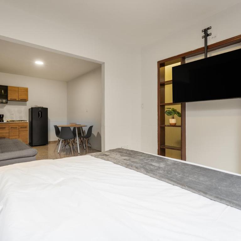 Club House Laureles - Apartment - 5