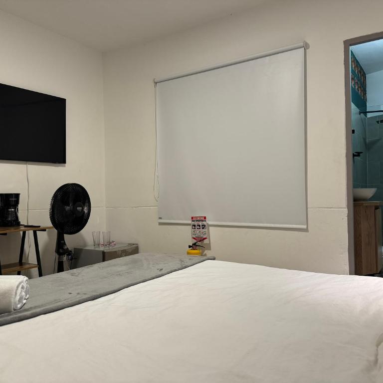 Club House Laureles - Double Room - 4