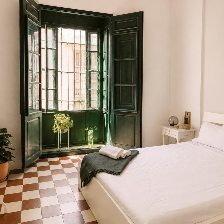 Maria Magdalena - Room 6 - Doppelzimmer mit Gemeinschaftsbad - 1