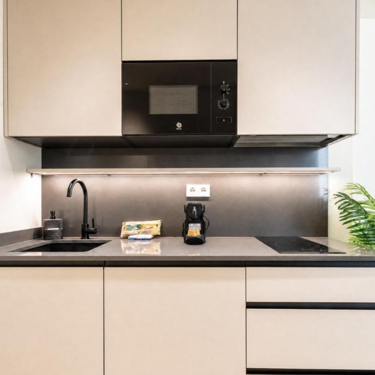 Nebo Alameda Apartments - Apartamento de 2 dormitorios con piscina privada - 15