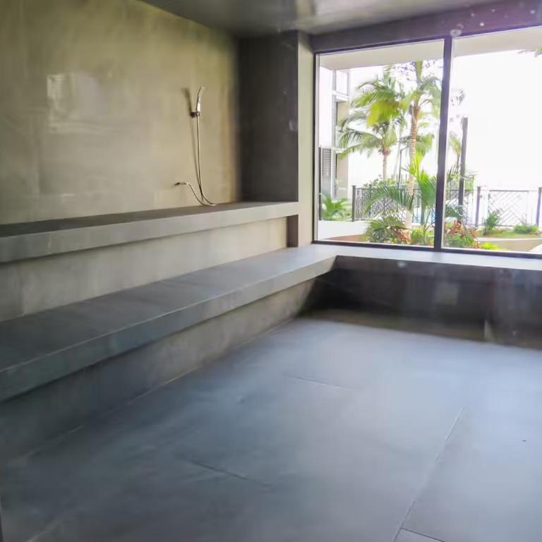 Apto de lujo 2 hab con Piscina y Balcón frente al mar - Apartamento de 2 dormitorios - 5