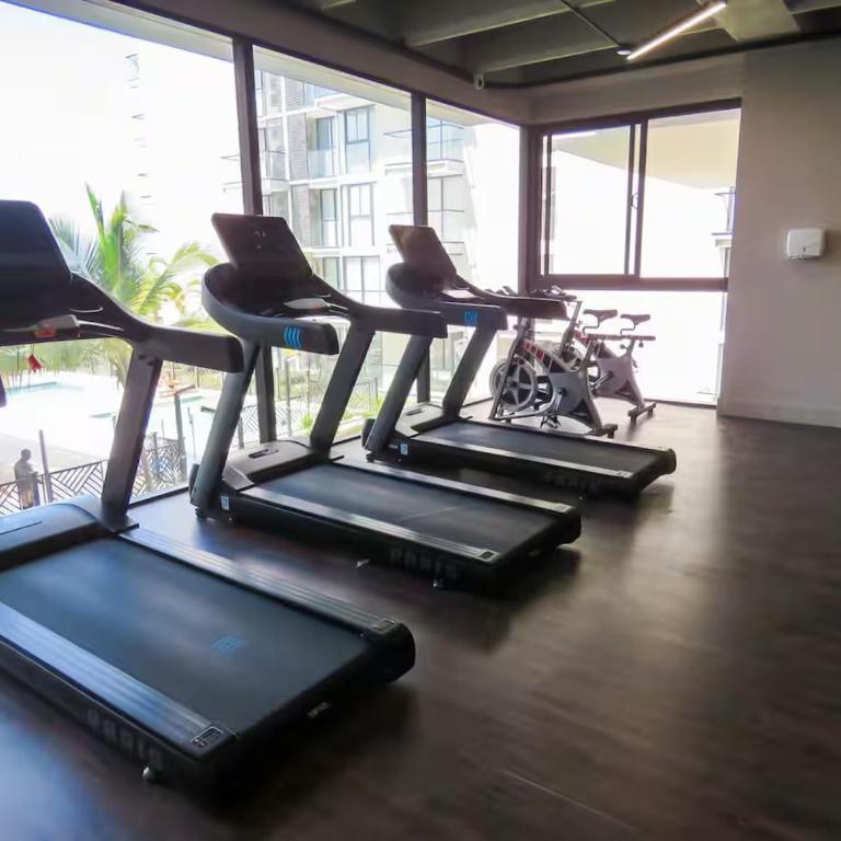 Apto de lujo 2 hab con Piscina y Balcón frente al mar - Apartamento de 2 dormitorios - 2
