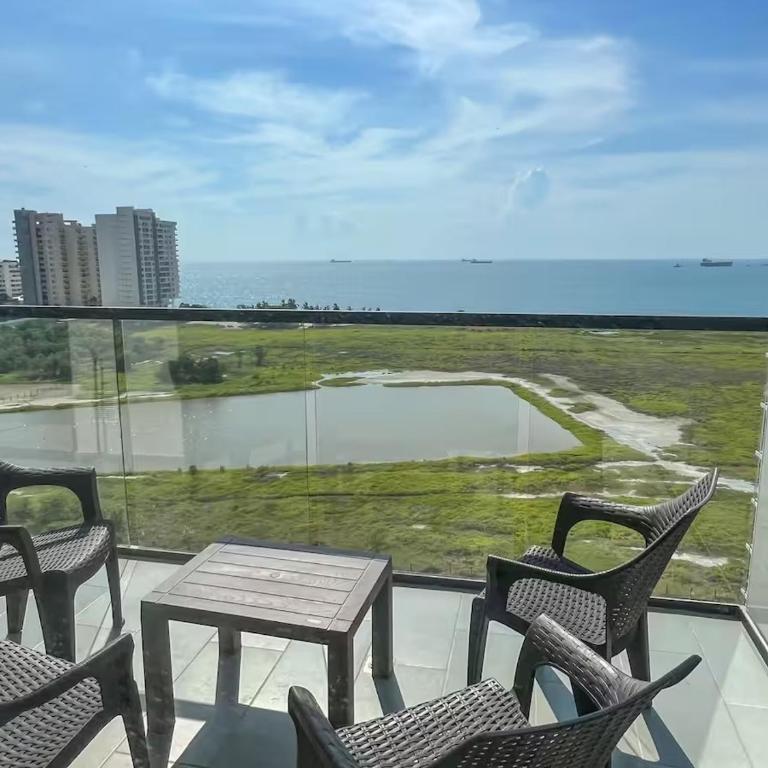 Apto de lujo 2 hab con Piscina y Balcón frente al mar - Apartamento de 2 dormitorios - 27