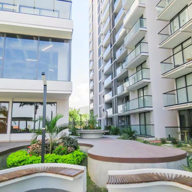 Apto de lujo 2 hab con Piscina y Balcón frente al mar - Apartamento de 2 dormitorios - 31