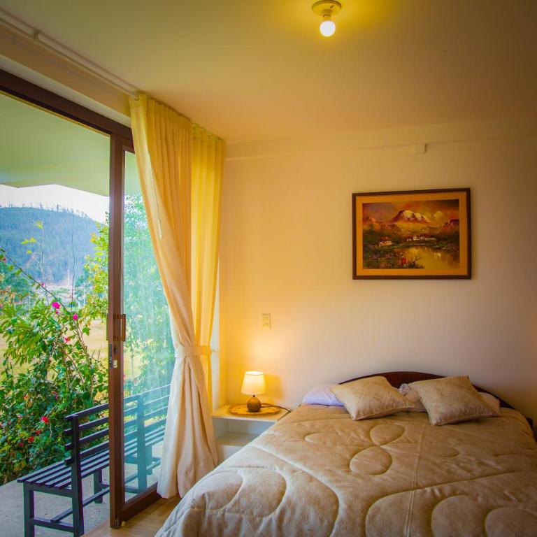 Casa Peguche - Habitación Doble con vistas a la montaña - 3