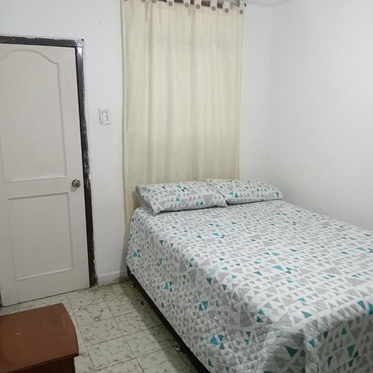 Casa Turistica Andy - Double Room with Private Bathroom - 2
