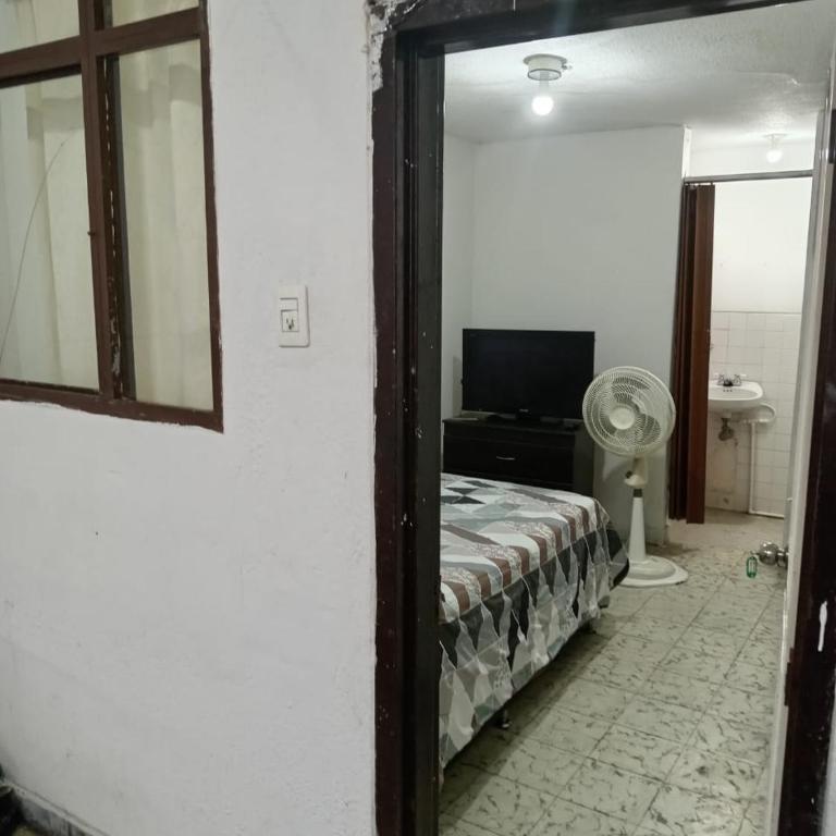Casa Turistica Andy - Double Room with Private Bathroom - 8
