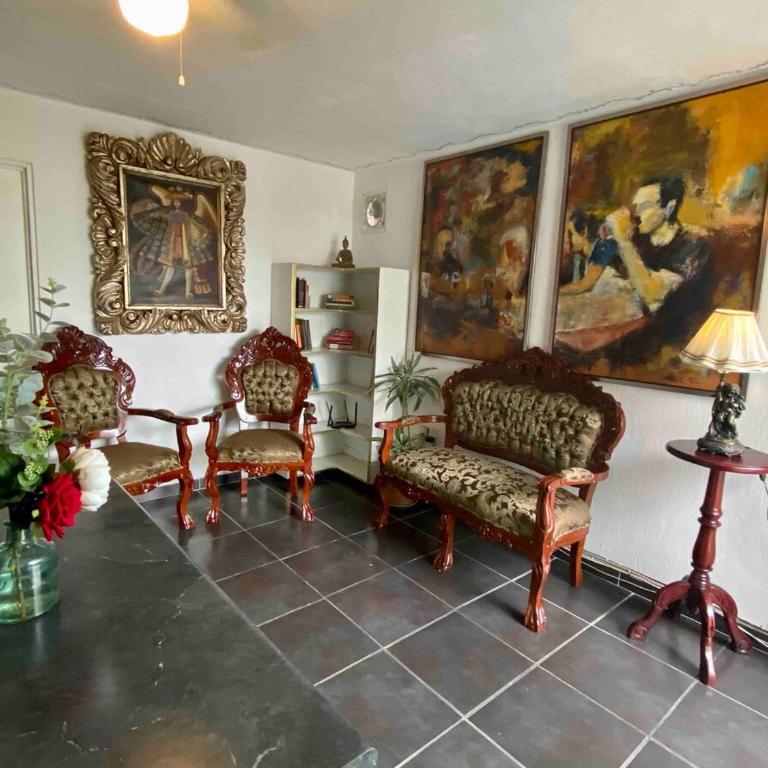 Suites Casa Pajaritos Mezquitán - Suite - 4