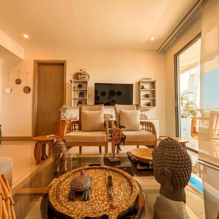 Lujo - Jacuzzi-Acceso a playa-2Hab-10 Min Airport - Two-Bedroom Apartment with Balcony and Sea View - 25