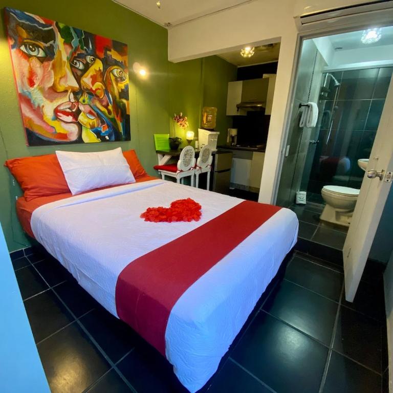 Suites Casa Pajaritos Mezquitán - Habitación Doble Económica - 11