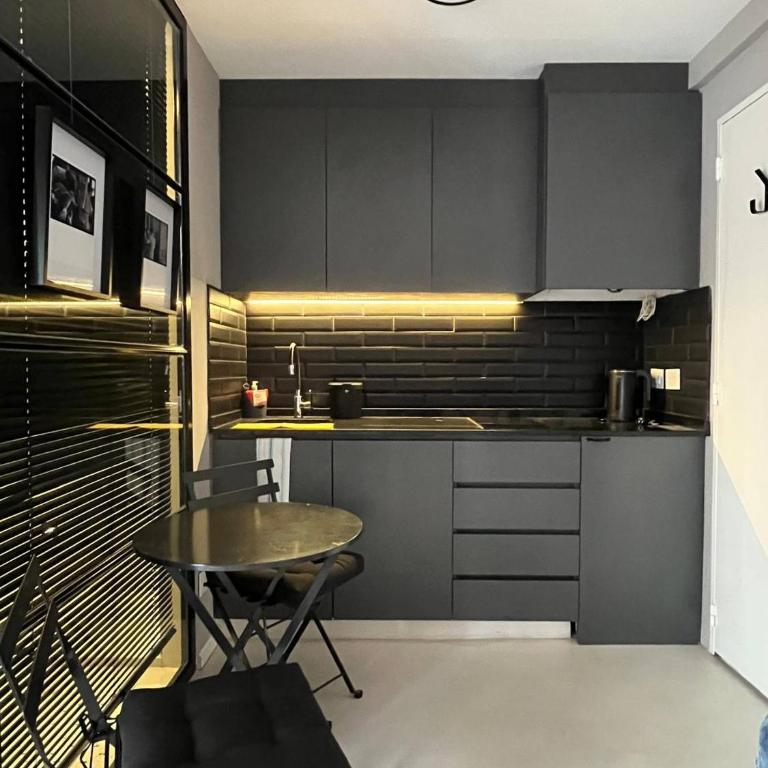 Luminoso estudio con amplio balcón Palermo Cañitas - Apartamento - 17