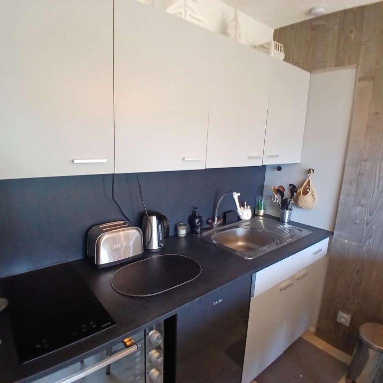 Studio charmant au centre - 4 pers. - Appartement 1 Chambre - 9