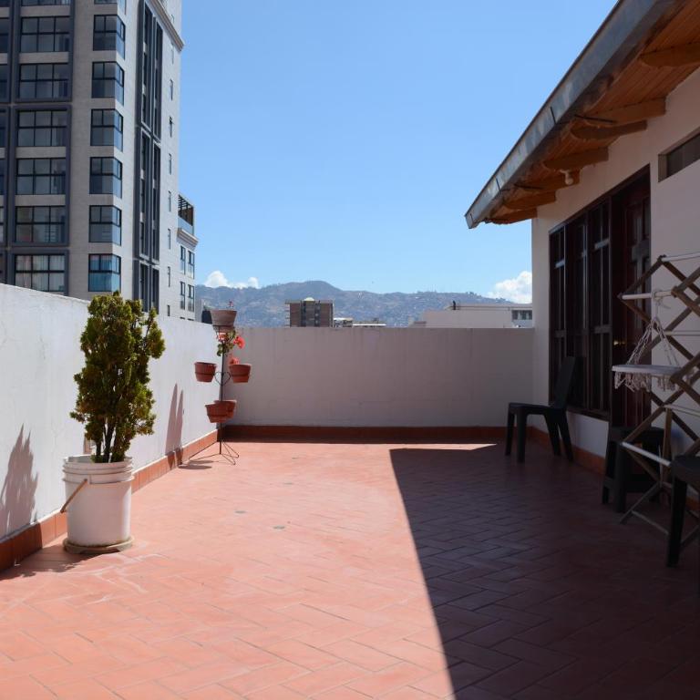 Buena Vista Terrace & Wood - One-Bedroom Apartment - 47