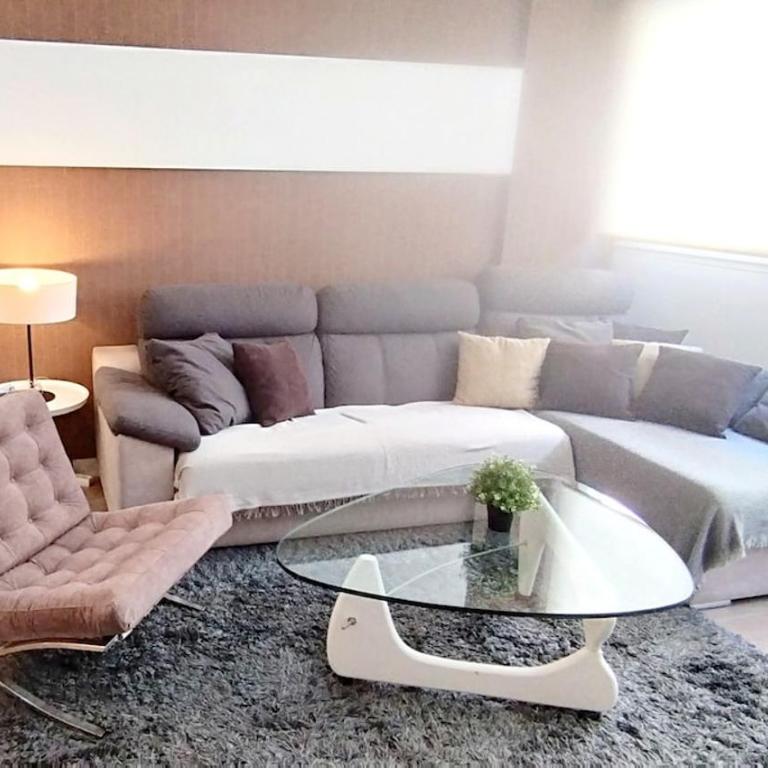 PICASSO - Quiet Renovated Apartment with Oven and Dishwasher and Lift - Steps from Calle San Miguel - Apartamento - 15