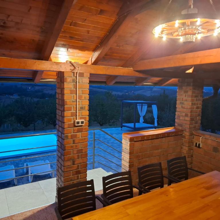 Vikendica sa bazenom Staša - Three-Bedroom Villa - 12