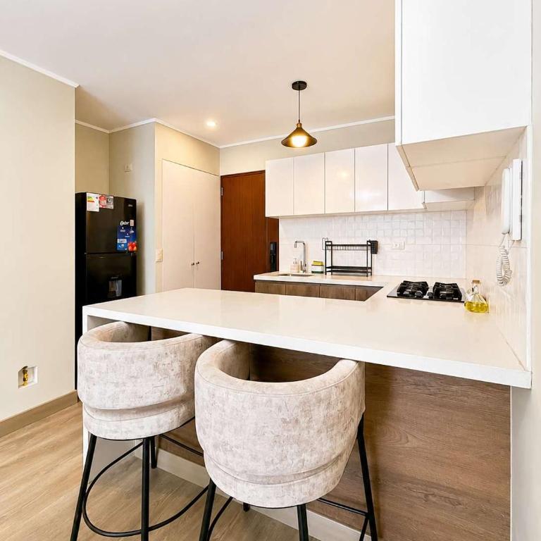 Luxury 2BR Stay San Isidro - Apartment - 26