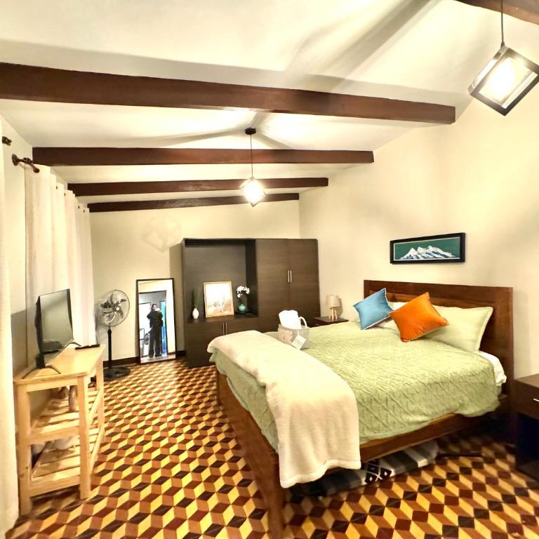 LaCasita Independent Cottage for 5 Ppl Located 7 mins from Downtown - Casa de 2 dormitorios - 2