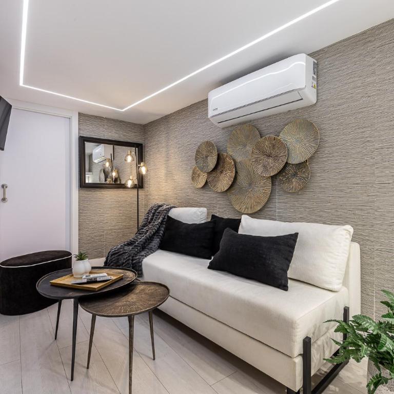 Queen's Opera I - Alojamiento Corta Estancia - Apartment mit 2 Schlafzimmern - 1
