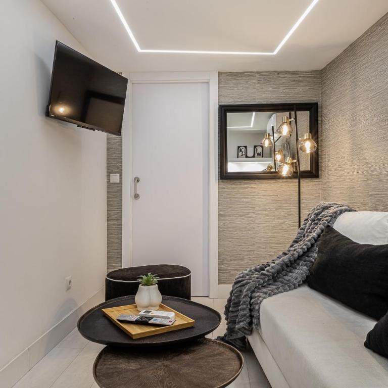 Queen's Opera I - Alojamiento Corta Estancia - Apartment mit 2 Schlafzimmern - 2