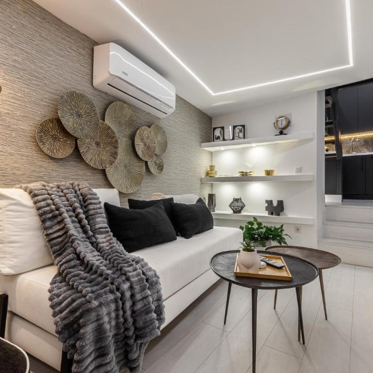 Queen's Opera I - Alojamiento Corta Estancia - Apartment mit 2 Schlafzimmern - 3