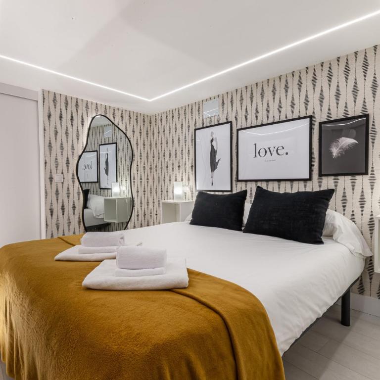 Queen's Opera I - Alojamiento Corta Estancia - Apartment mit 2 Schlafzimmern - 9