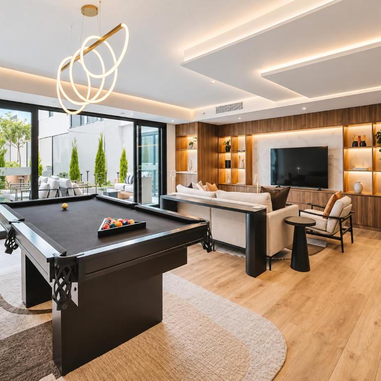 Miraflores luxury departments with a Beautiful View - Three-Bedroom Premium Apartment with Balcony - 8