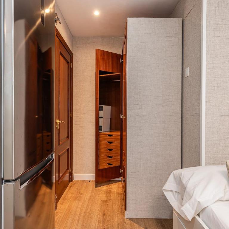 Queen's Salamanca IV - Alojamiento Corta Estancia - Apartment mit 1 Schlafzimmer - 4