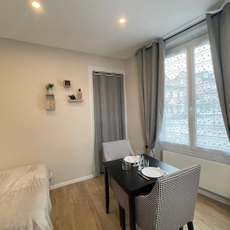 Charmant studio - Appartement 1 Chambre - 11