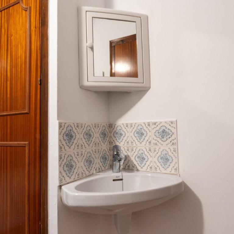 WELCS APARTAMENTOS FALCONERA con piscina - Apartamento con terraza - 8