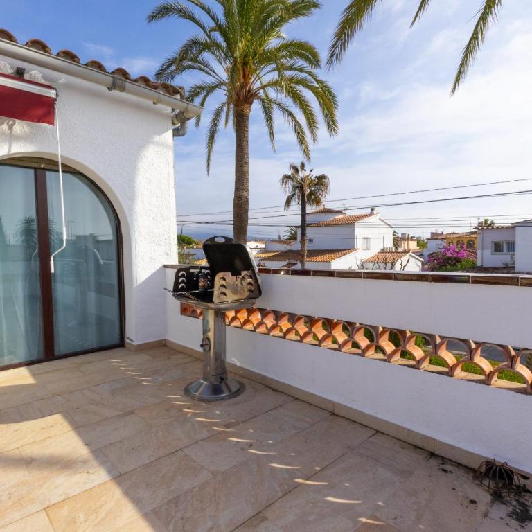 WELCS APARTAMENTOS FALCONERA con piscina - Apartamento de 2 dormitorios - 14