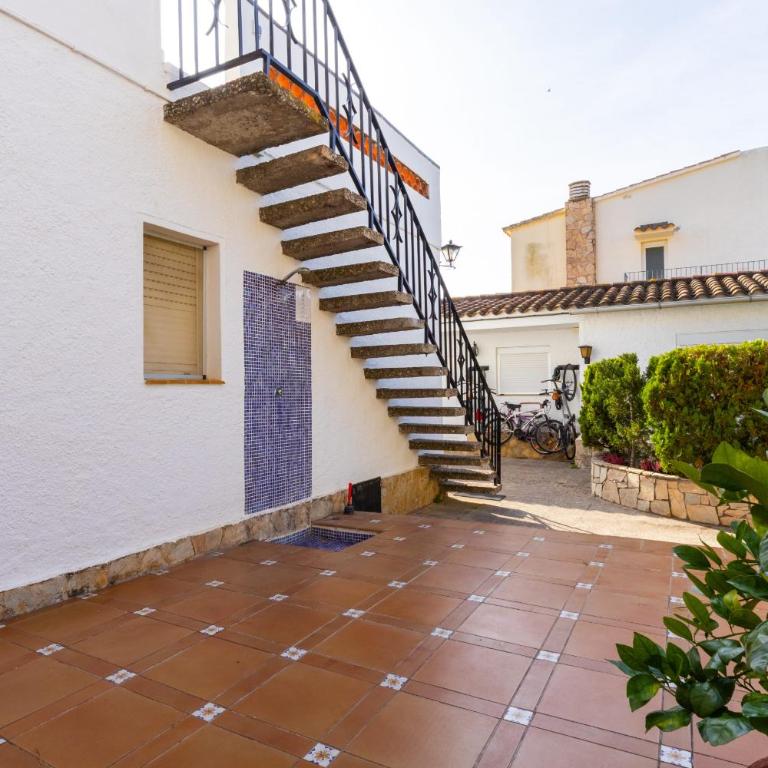 WELCS APARTAMENTOS FALCONERA con piscina - Apartamento de 2 dormitorios - 20