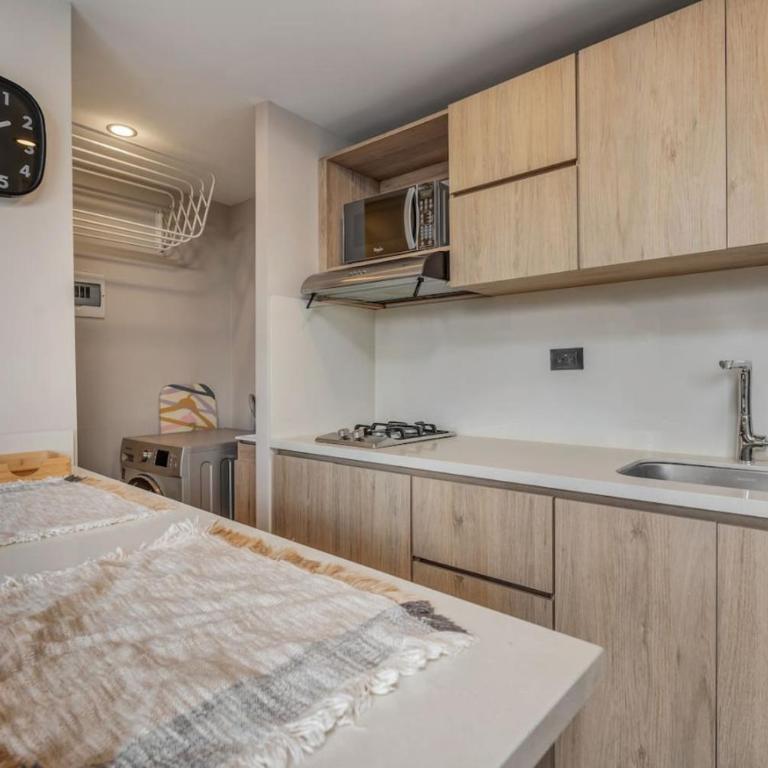 Apartamentos Oslo Tesoro by HOUSY - One-Bedroom Superior Apartment - 7