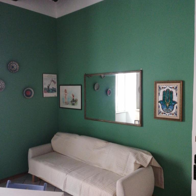 Casa Meris tra medioevo e oriente Viterbo centro - Ampia Camera Matrimoniale - 2