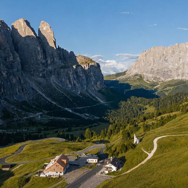 Hospiz Passo Gardena - Camera Matrimoniale con Vista Montagna - 1