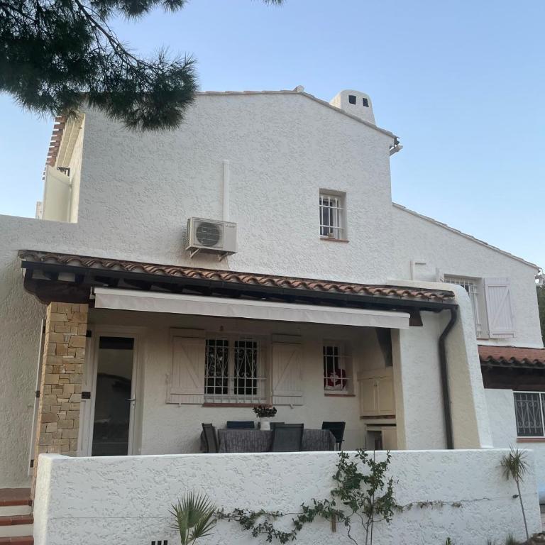Villa les 3 lumières 8-10 personnes, Clim, piscine à proximité des plages - Villa avec Piscine Privée - 3