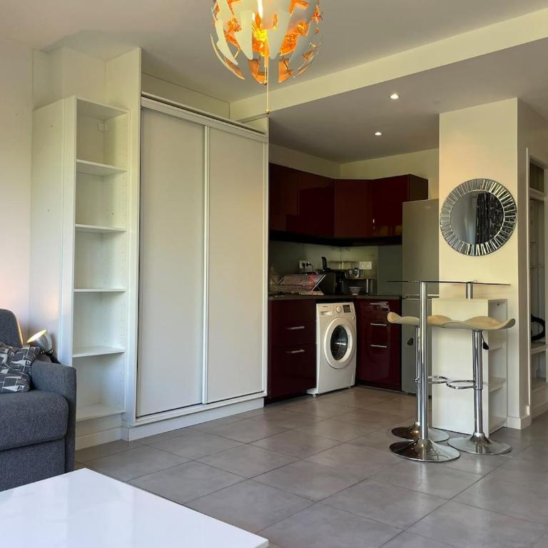 ღ L'Ancre Grise - Grand Studio, Piscine & Parking - Appartement 1 Chambre - 9
