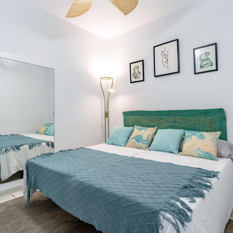 GuestReady - Beachfront in Torrox - Two-Bedroom Apartment - 4