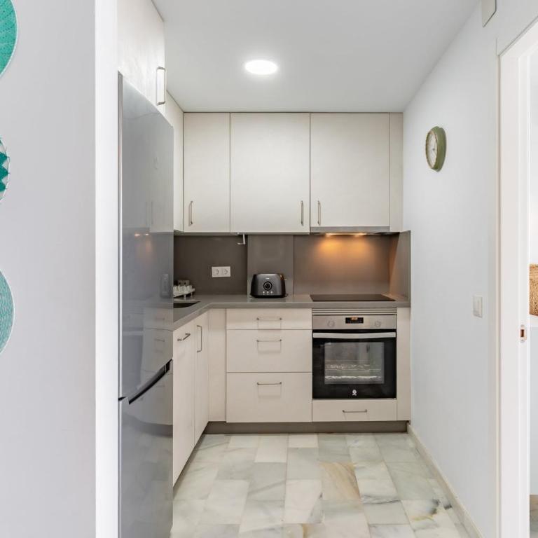 GuestReady - Beachfront in Torrox - Two-Bedroom Apartment - 14
